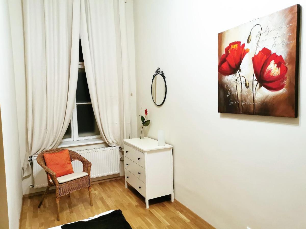 Orangehomes Kalvin Sq 2 Bedroom Apartment Budapest Exterior photo