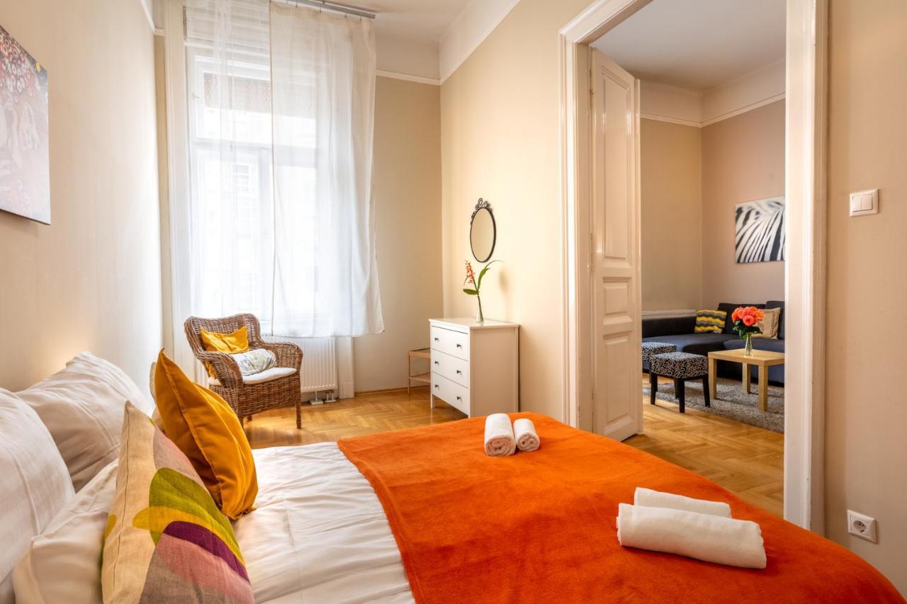 Orangehomes Kalvin Sq 2 Bedroom Apartment Budapest Exterior photo