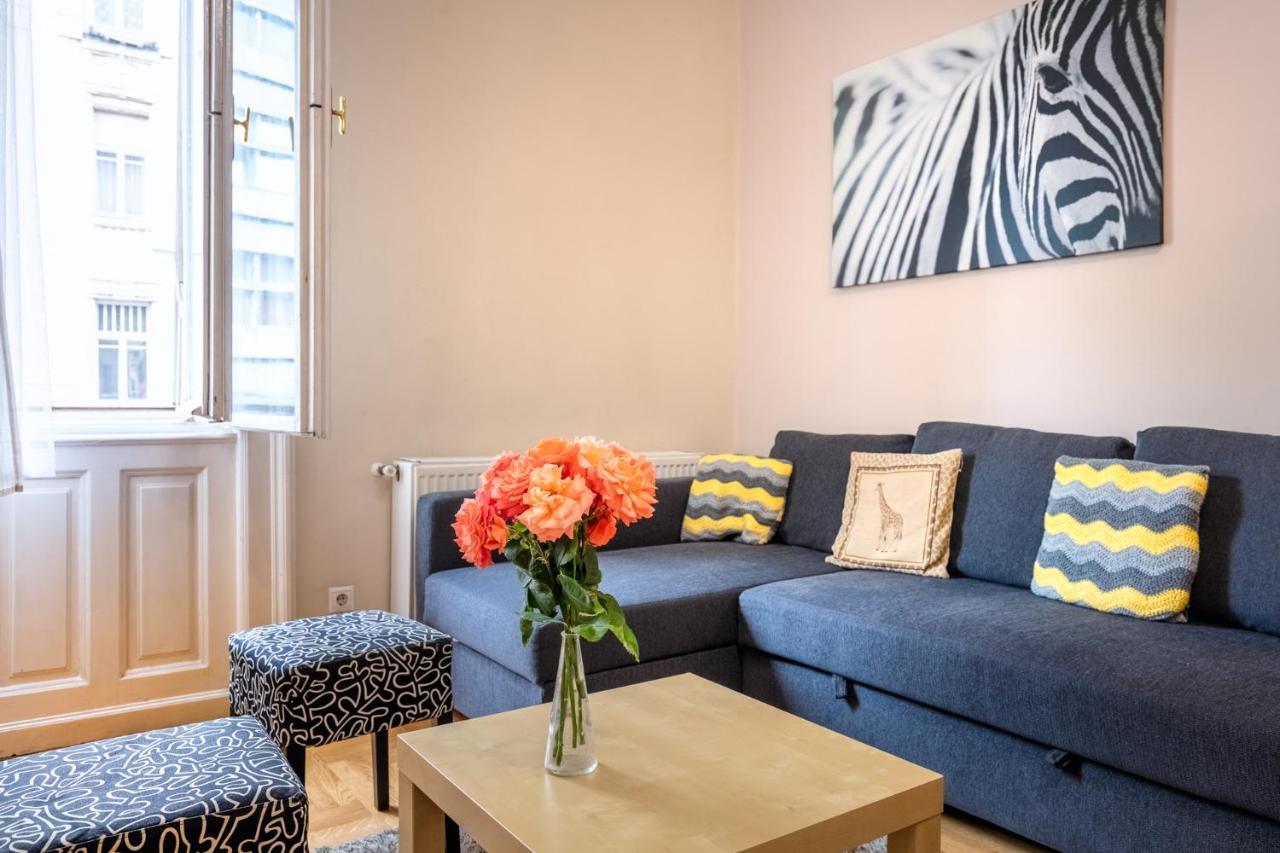 Orangehomes Kalvin Sq 2 Bedroom Apartment Budapest Exterior photo